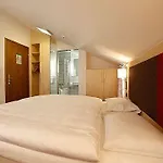 Garni Testa Grigia