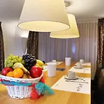 Hotel Garni Testa Grigia