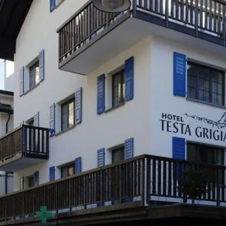 Hotel Garni Testa Grigia